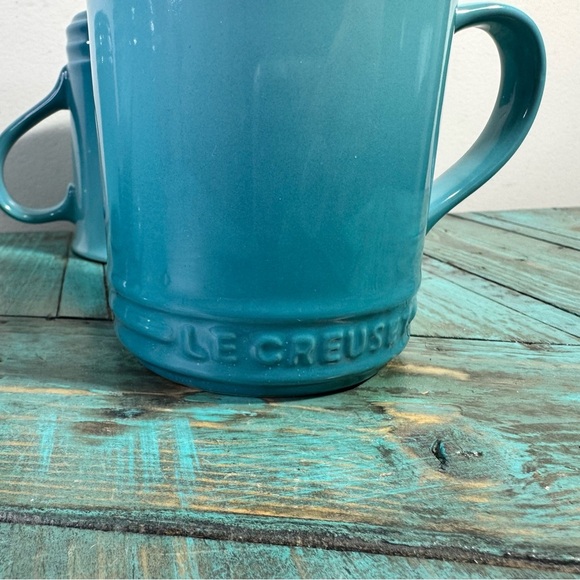 Le Cruset Blue Stonewear Mugs Set of 4 14oz - Picture 7 of 7